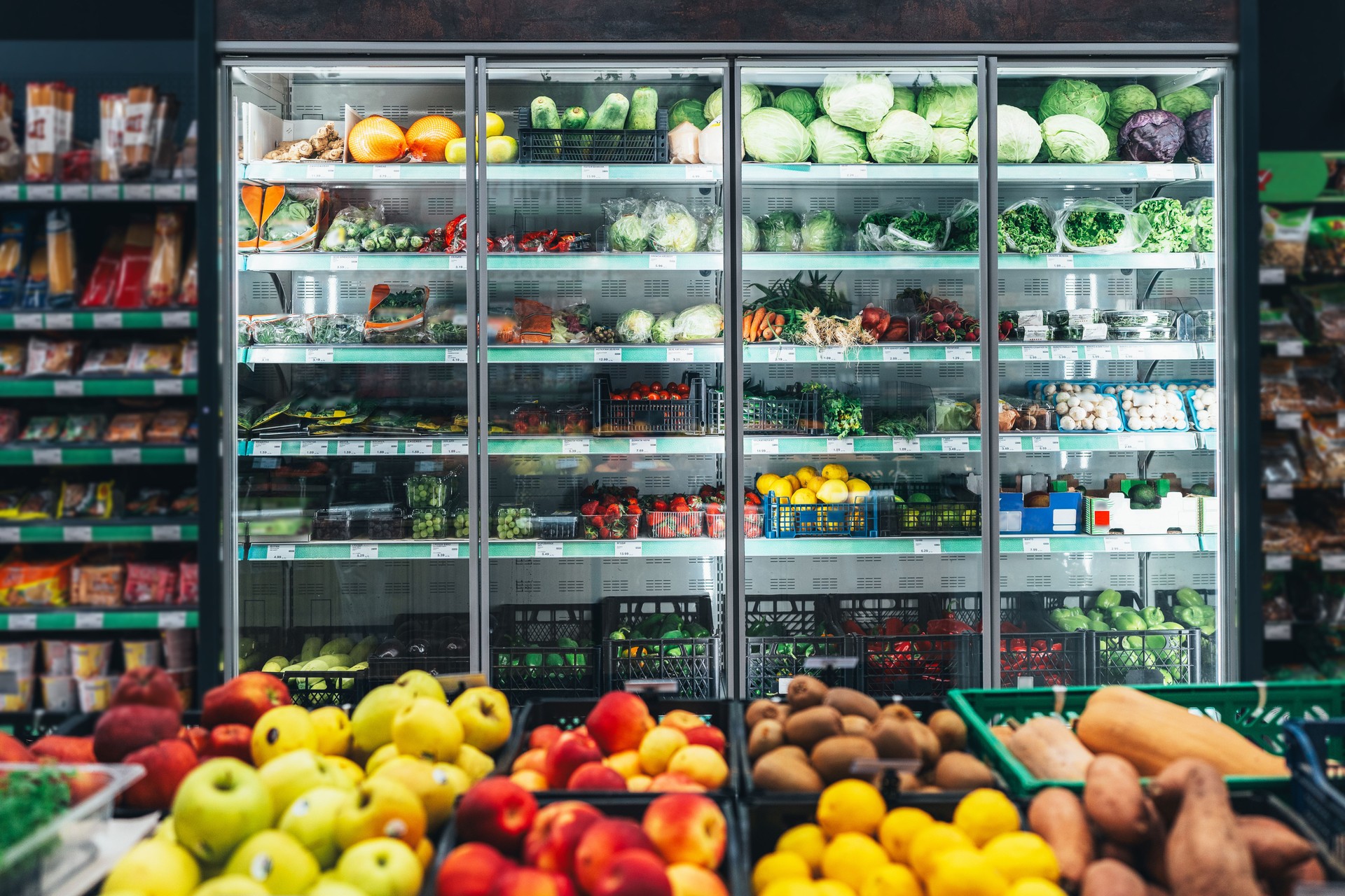 Colorful shelves filled with fruits and vegetables at the supermarket